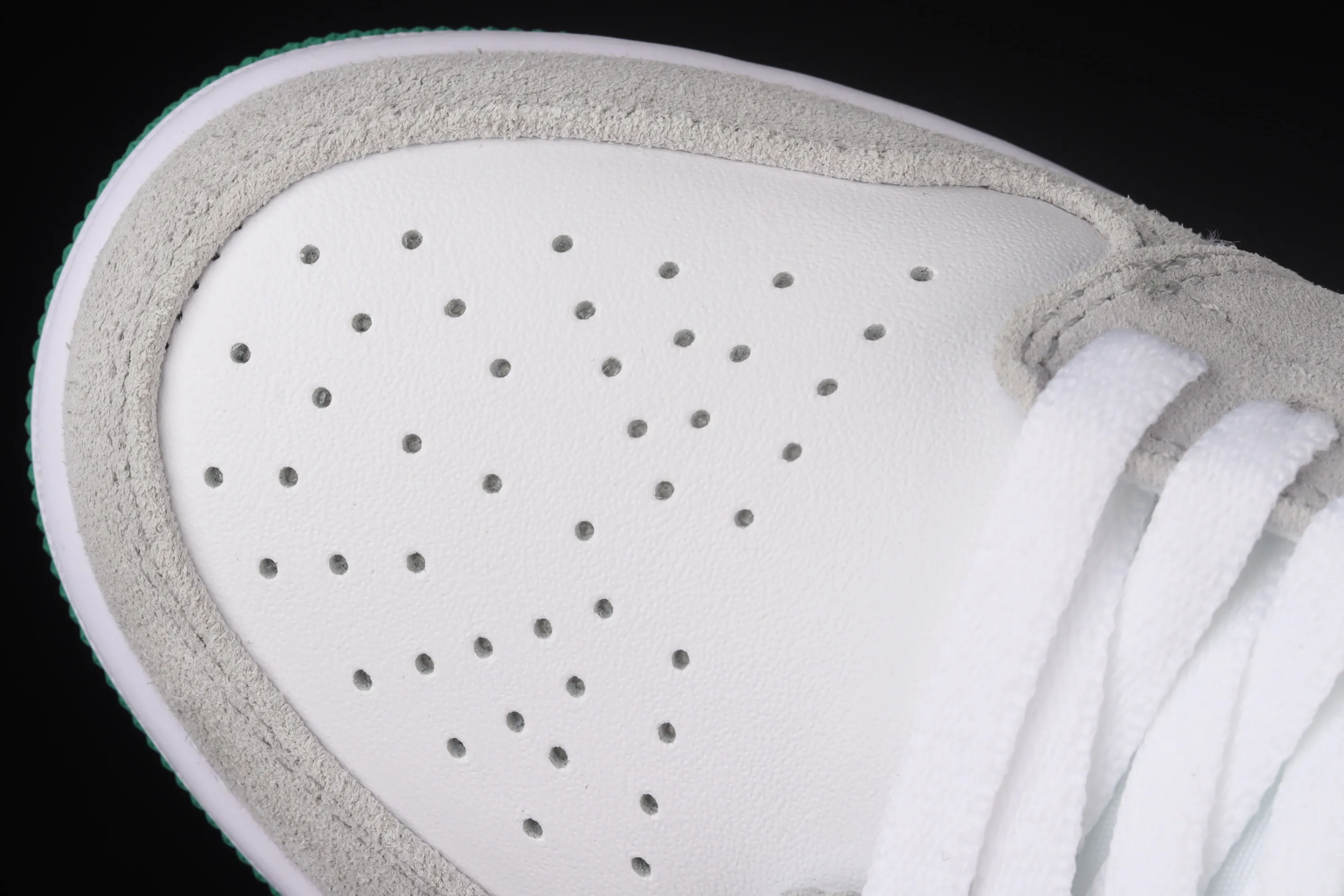 All categories Air Jordan Jordan series basketball shoes Air Jordan 1 Mid Different versions Air Jordan 1 Mid AJ1 Joe 1 white gray green mid-top basketball shoes DC7294-103
